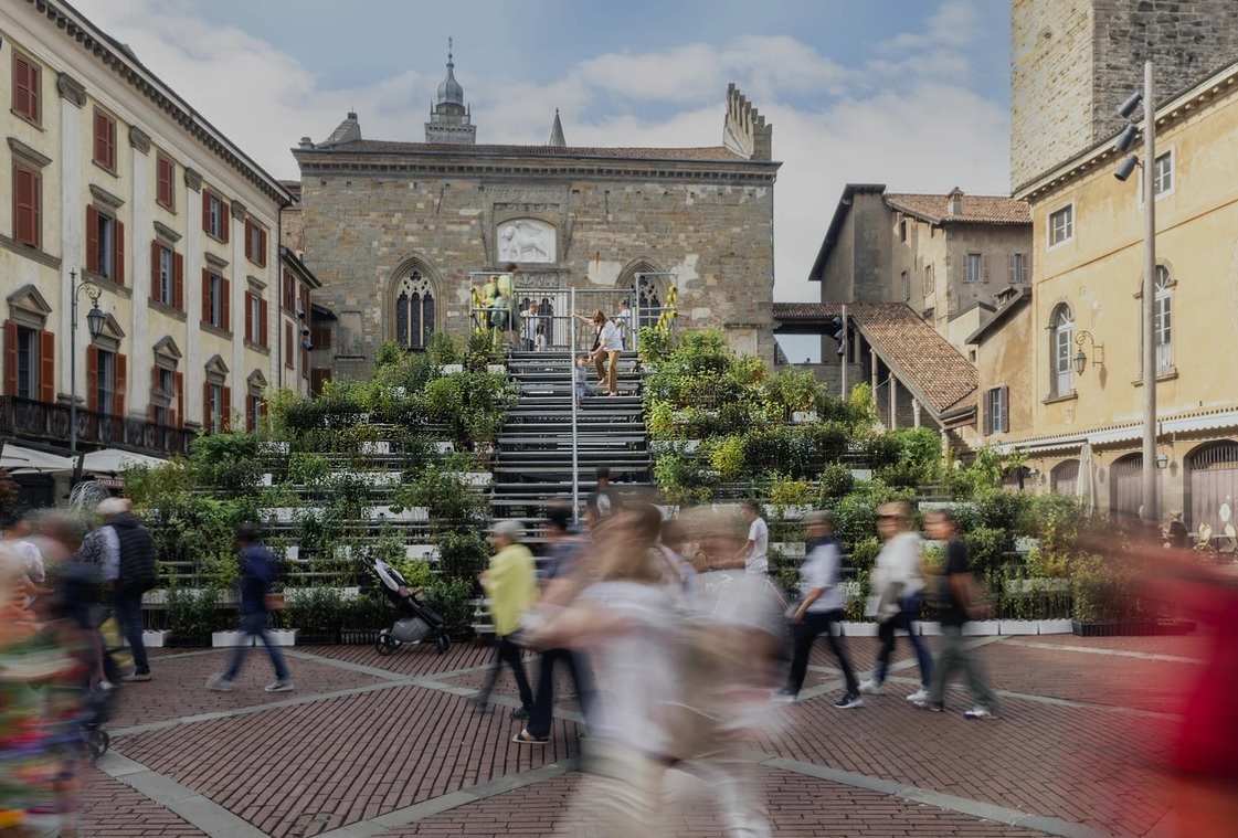 Lanscape 2024, bergamo alta PIAZZA VECCHIA